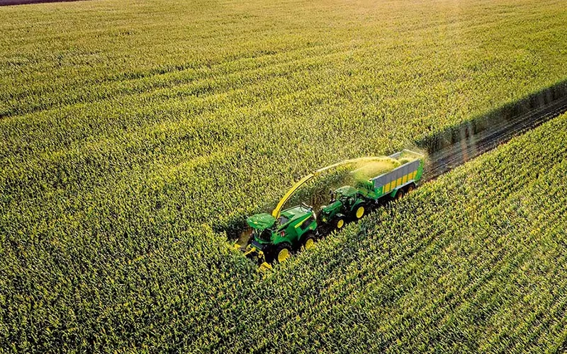 F8 - 02